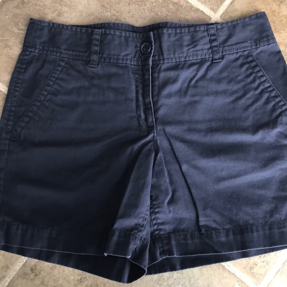 LOFT Pants - Loft navy shorts size 4. GUC